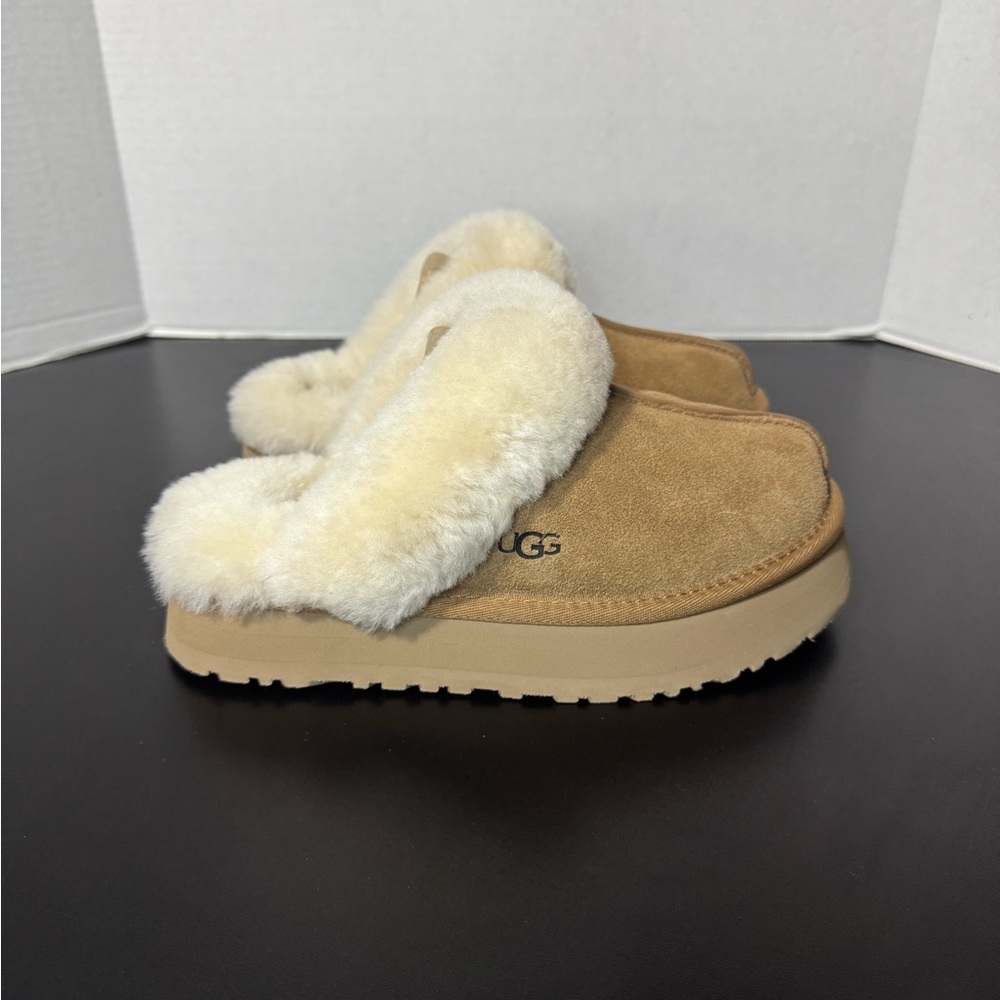 Womens UGG disquette slipper